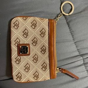 D&B wallet